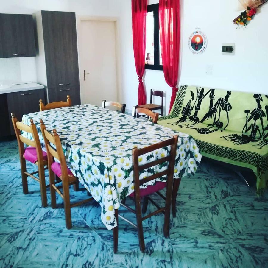 Oasi San Pio Apartment Порто Чезарео Екстериор снимка